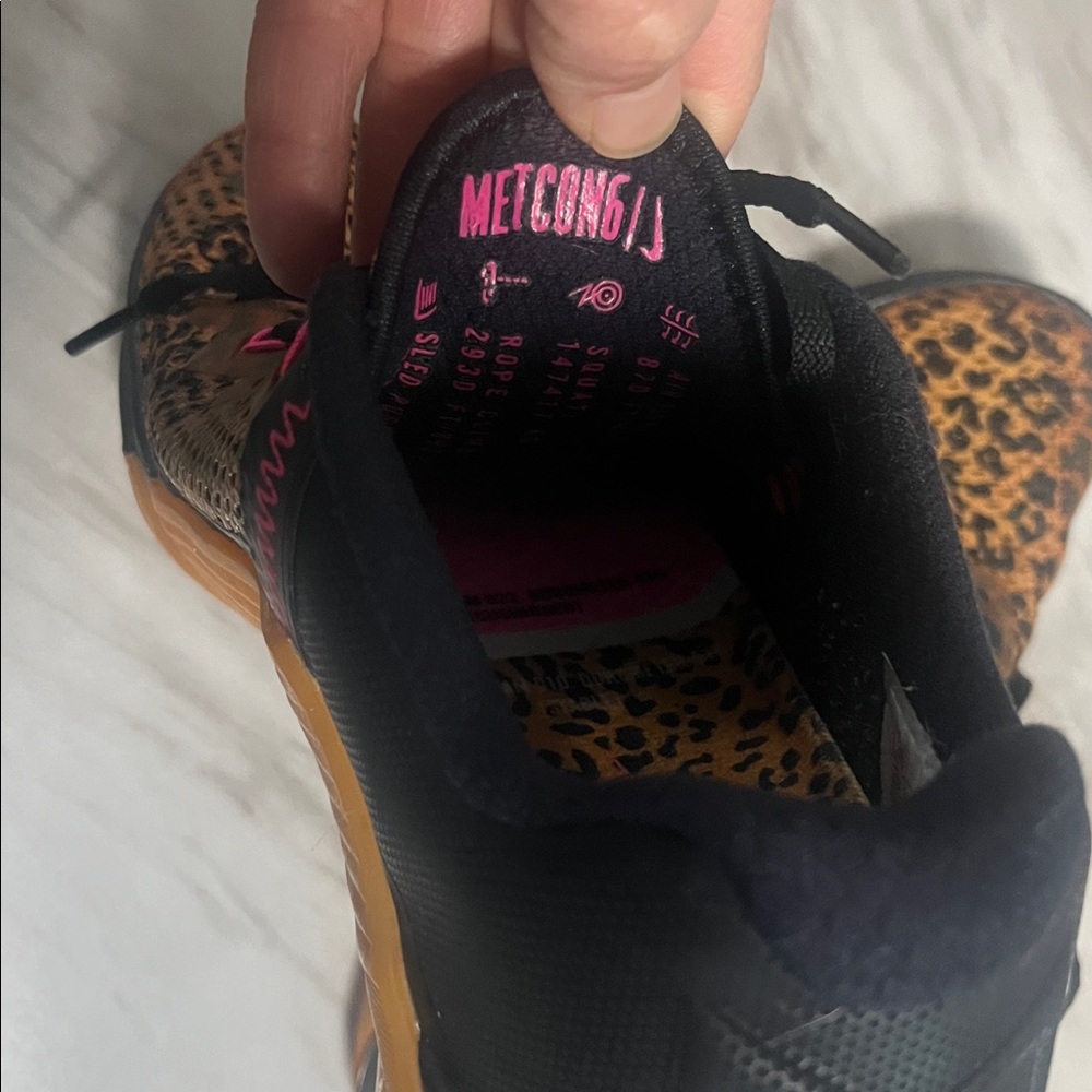 Nike Women's Athletic Shoes - Leopard Print with Gold and Black. See last pic sm - Picture 5 of 8